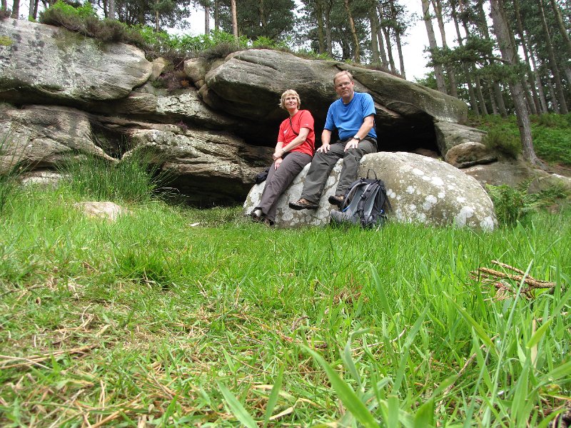samen bij cuthberts cave.jpg - Even uitrusten bij St. Cuthbert's cave.
